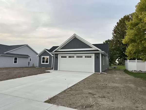 2155 S Ryan Court, Bay City, MI 48706