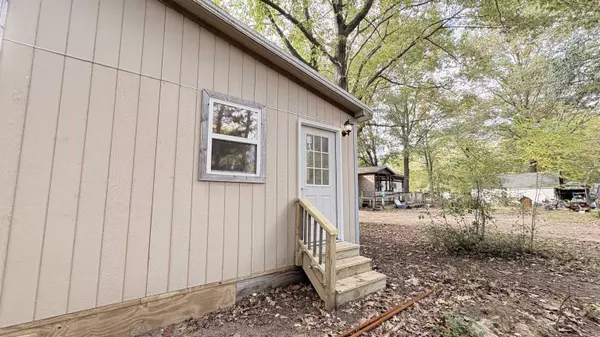 Farwell, MI 48622,8901 W Clarion Road