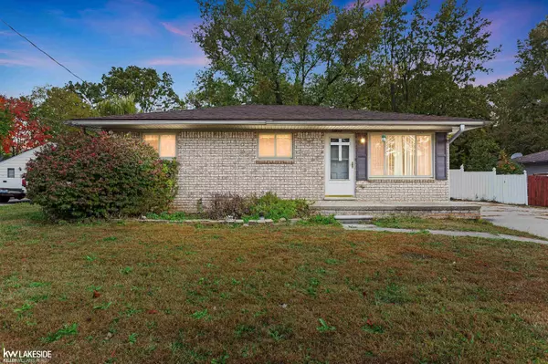 5353 Northlawn Drive, Sterling Heights, MI 48310