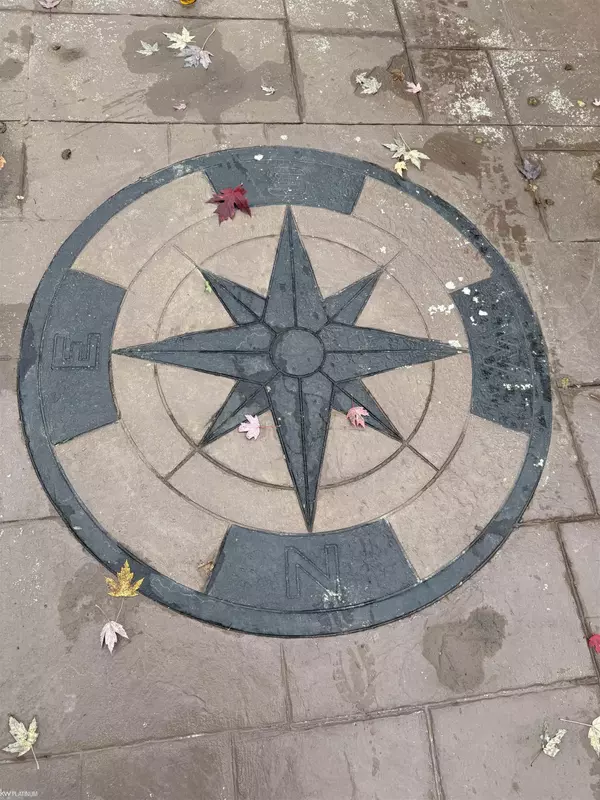 Chesterfield Twp, MI 48051,29636 Cambridge Court