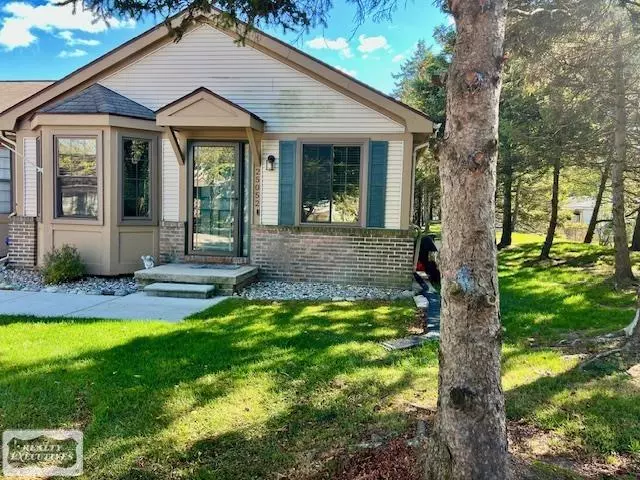 25052 Portside Court, Harrison Twp, MI 48045