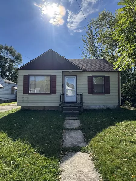 3305 Larchmont Street, Flint, MI 48503-4065