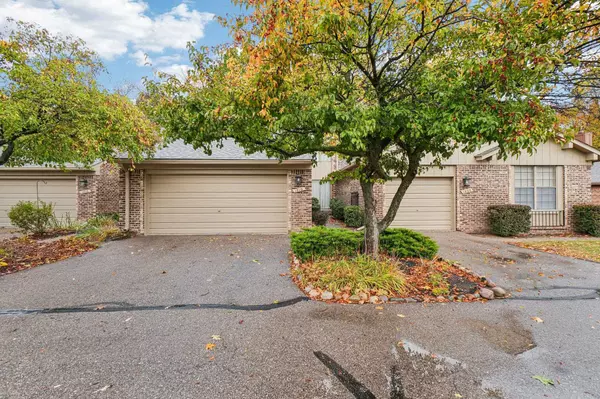 1812 Burning Bush Court, Rochester Hills, MI 48309