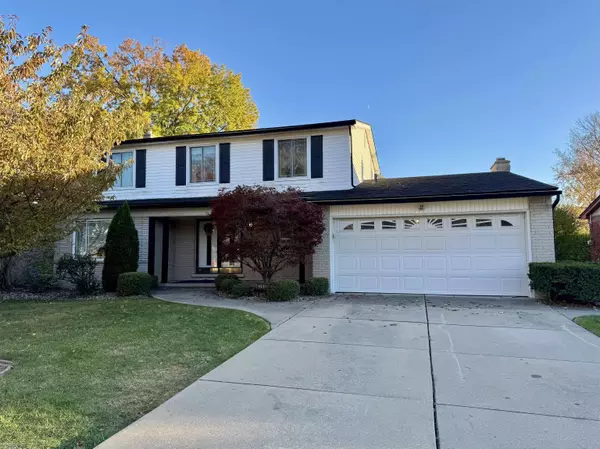 11616 Lynch Court,  Warren,  MI 48093