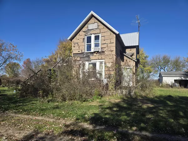 Avoca, MI 48006,7864 Yale Road