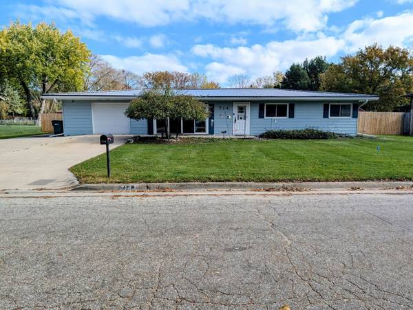 714 Frost Drive, Bay City, MI 48706