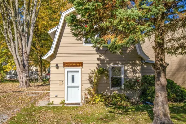 New Baltimore, MI 48047,36829 Alfred Street