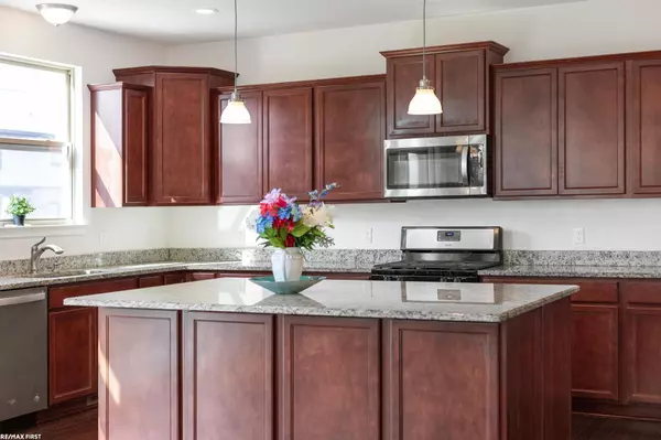 Macomb Twp, MI 48042,55321 Demaret Drive