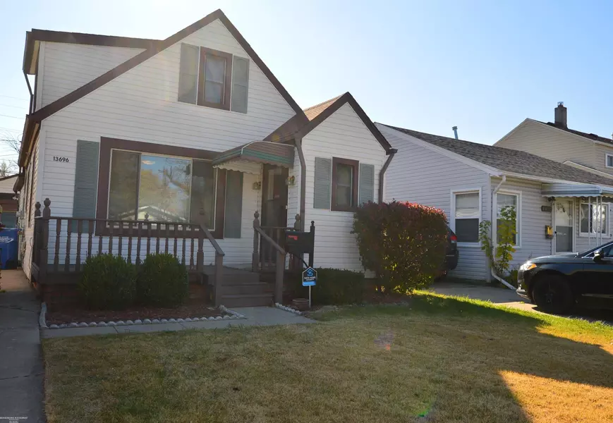 13696 Knox Avenue, Warren, MI 48089