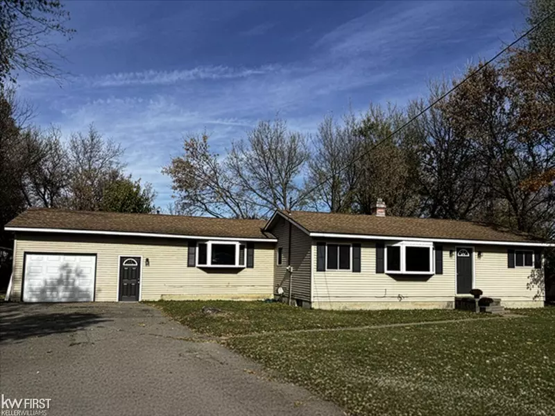 1072 W Williamson Avenue, Flint, MI 48507