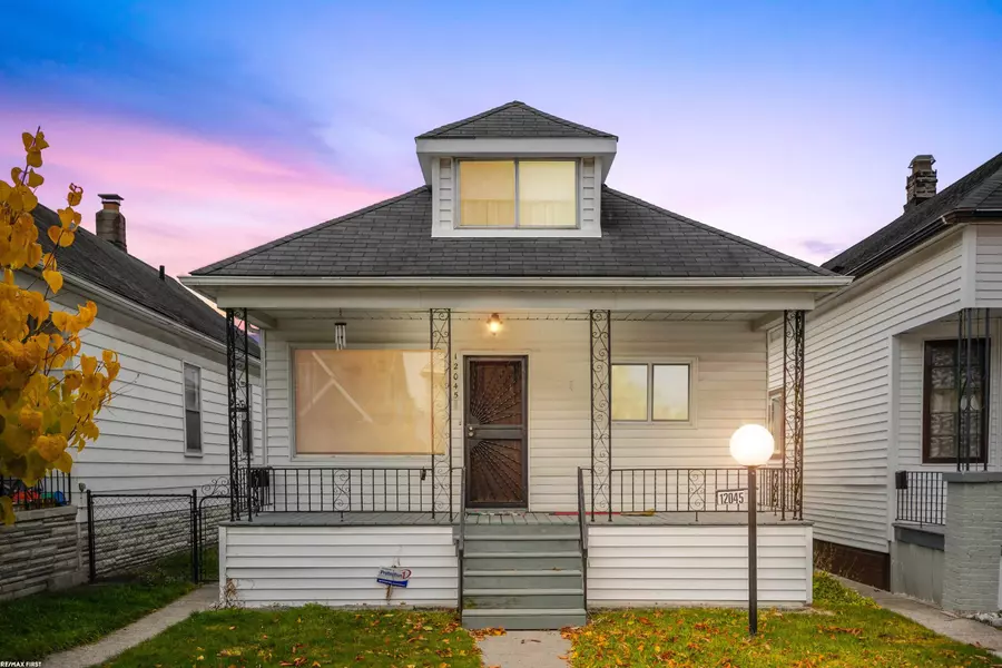 12045 Klinger Street, Hamtramck, MI 48212