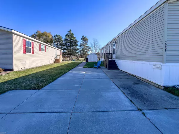 Macomb, MI 48044,44604 Bonaparte Drive