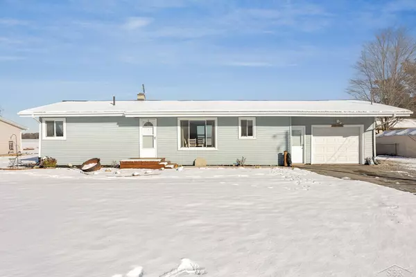 Auburn, MI 48611,544 W North Union Road