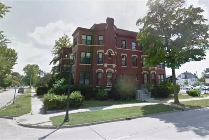 814 Center Apt H Avenue, Bay City, MI 48708