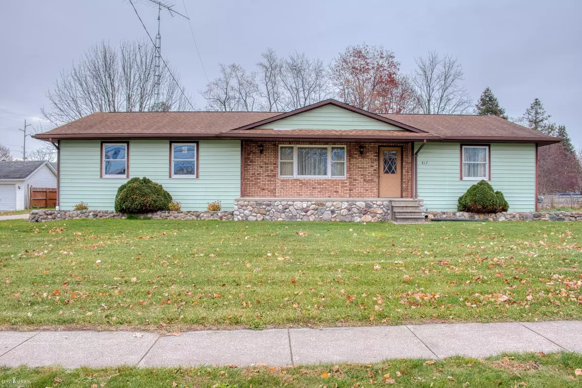 Owosso, MI 48867,817 S Chipman Street