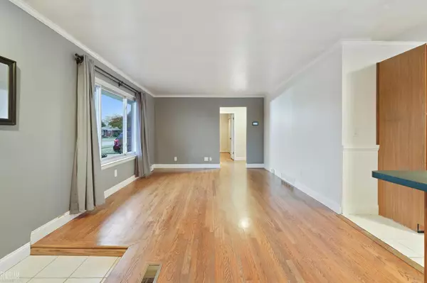 Warren, MI 48093,8258 Linda Street