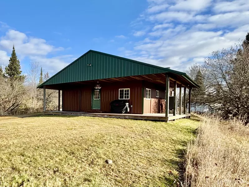 6851 Thompson 41.5 Road, Rapid River, MI 49878