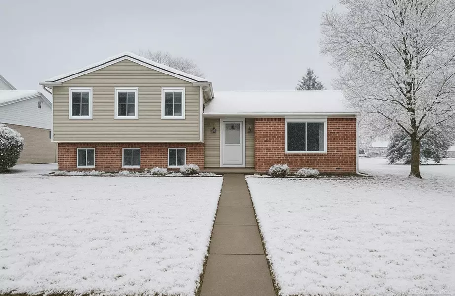 43263 Hartwick Drive, Sterling Heights, MI 48313-1929