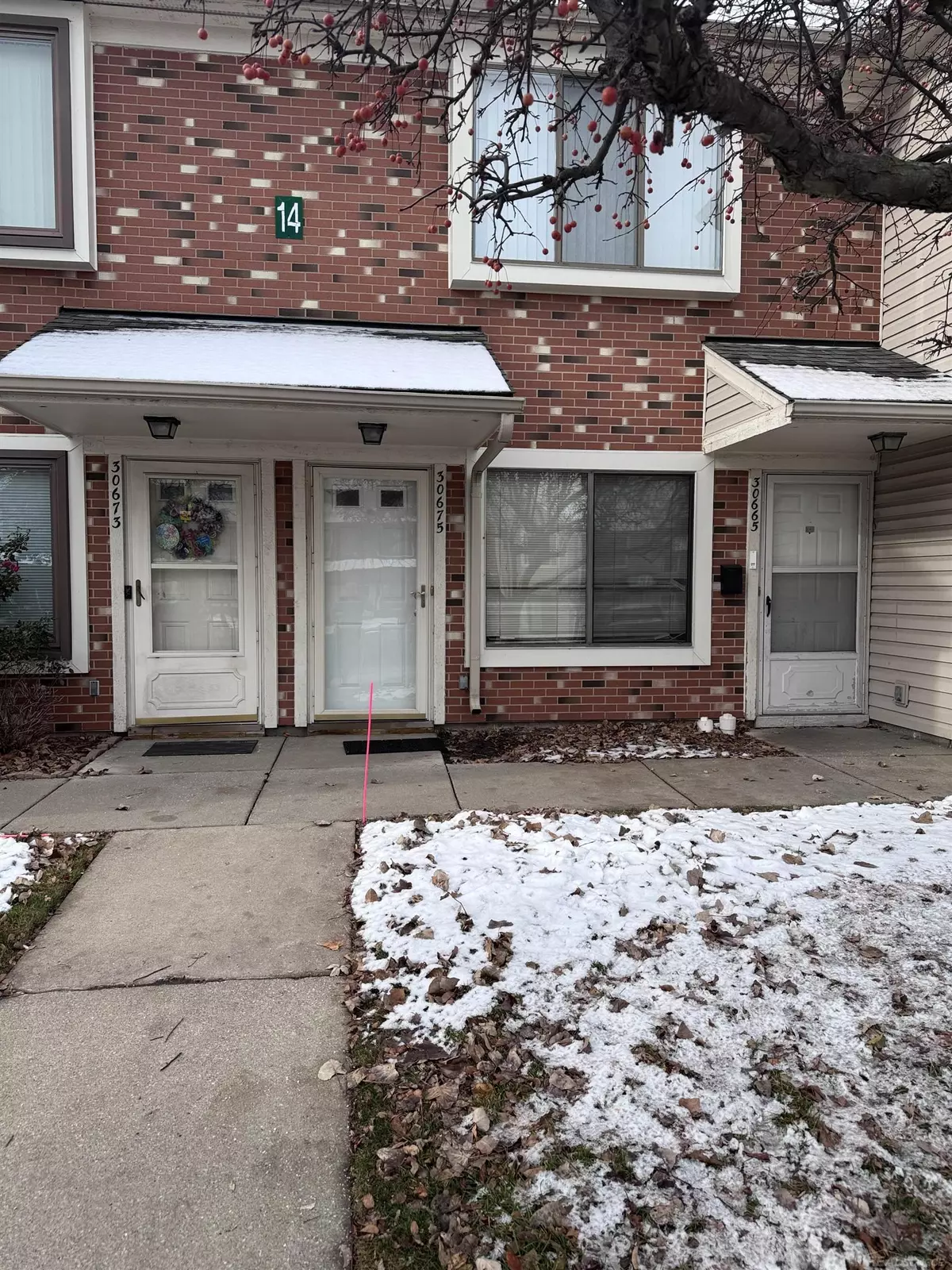 Roseville, MI 48066,30675 Hidden Pines Street