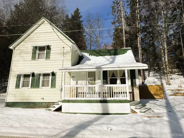 W4586 Main Street, Vulcan, MI 49892