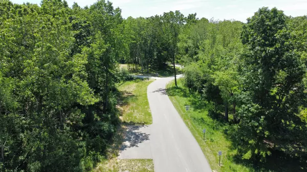 LOT 3 RIVERWALK Drive, Fenton, MI 48430