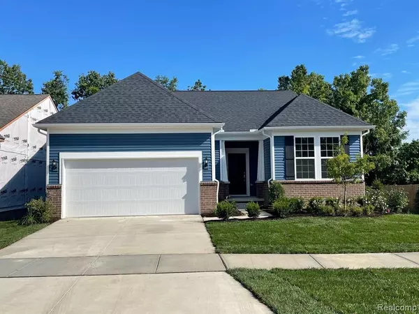 30046 Turtle Creek Circle, New Hudson, MI 48165