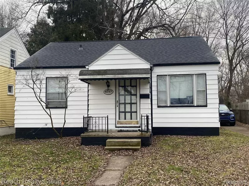 4045 HEREFORD Street, Detroit, MI 48224 3910