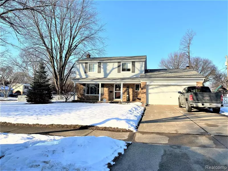 2143 WOODINGHAM Drive, Troy, MI 48085 3629