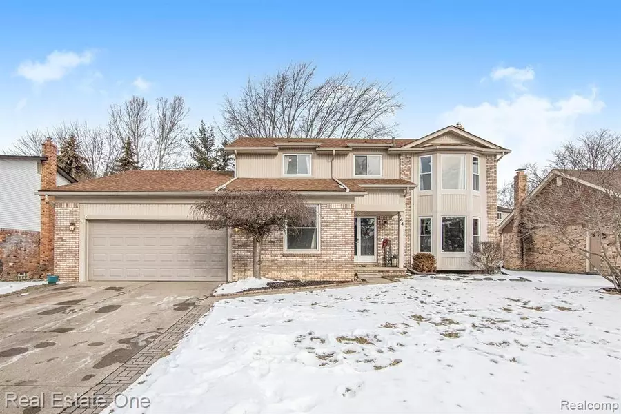 164 ROSE BRIER Drive, Rochester Hills, MI 48309 1123