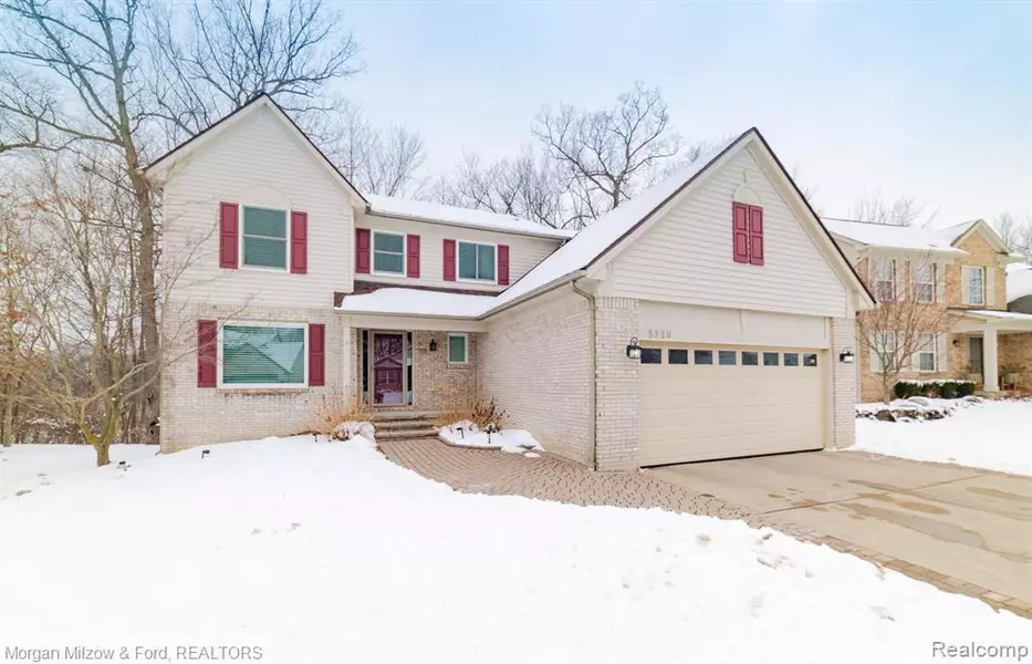 3320 Hickory Drive, Lake Orion, MI 48359 1165