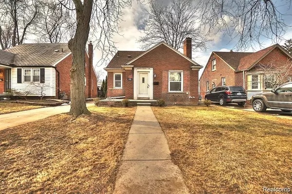 1321 MAYBURN Street, Dearborn, MI 48128 1111