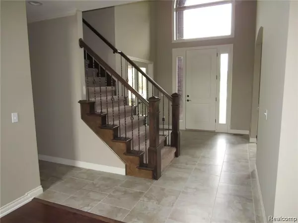 Bruce, MI 48065 3934,72859 SORREL Drive
