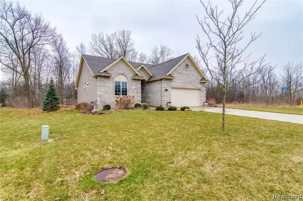 Flushing, MI 48433,2234 EMERALDWOOD Trail