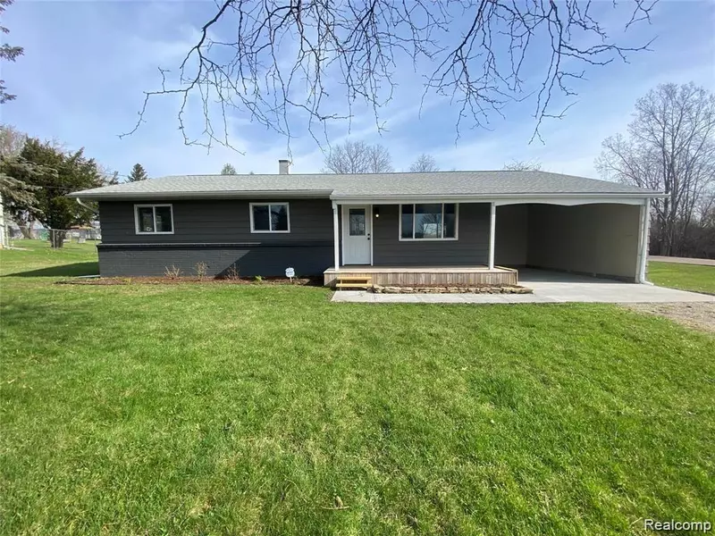 2305 E Mount Morris Road, Mount Morris, MI 48458