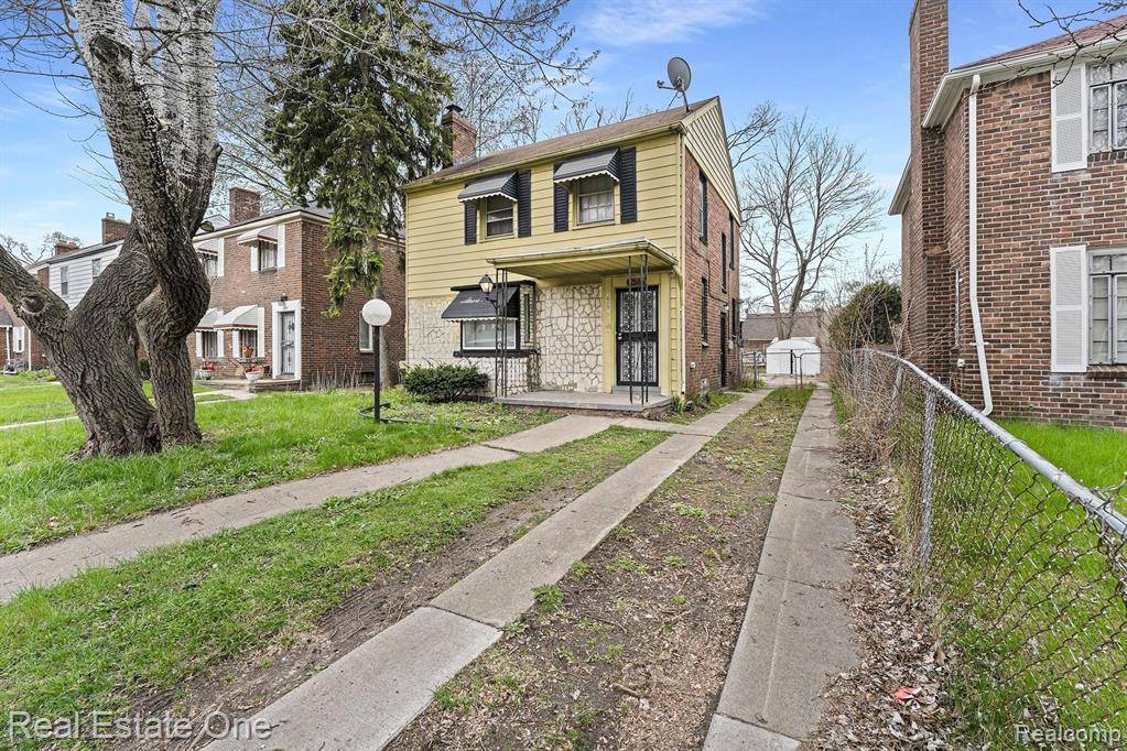 16853 Stansbury Street, Detroit, MI 48235 4018