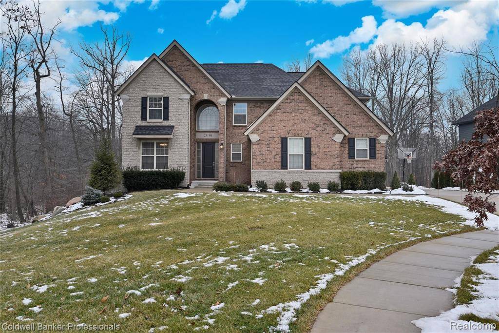 23198 KIRKLAND Court, Northville, MI 48167 8520
