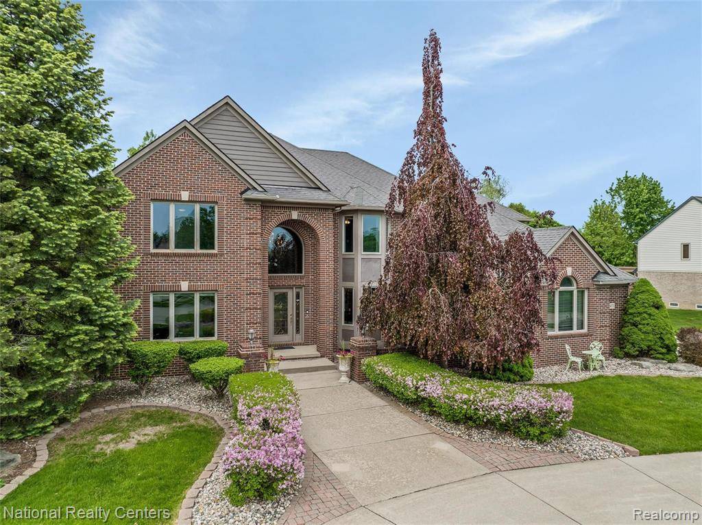 Plymouth, MI 48170 2894,12473 HOWLAND PARK Drive