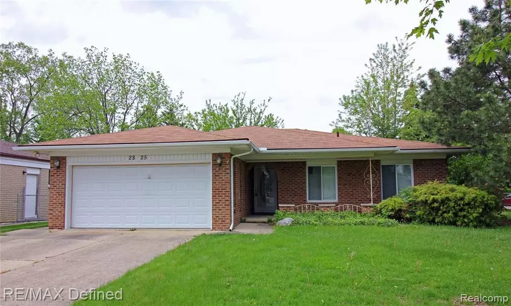 2825 LOTUS Drive, Sterling Heights, MI 48310 2858