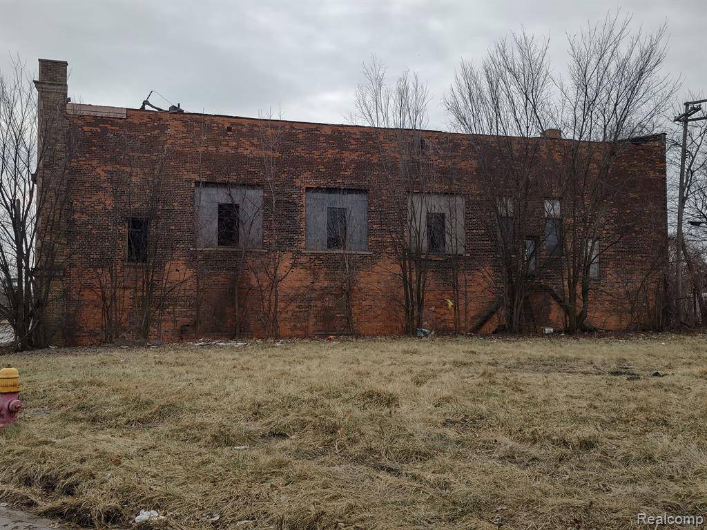 Detroit, MI 48211 1770,7151 STRONG Street