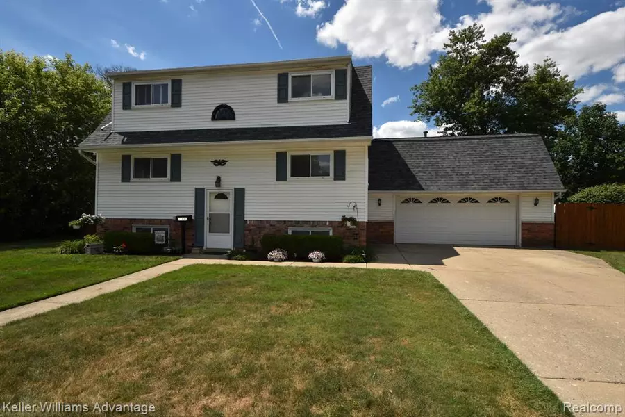 23485 Tuck Road, Farmington Hills, MI 48336 3468