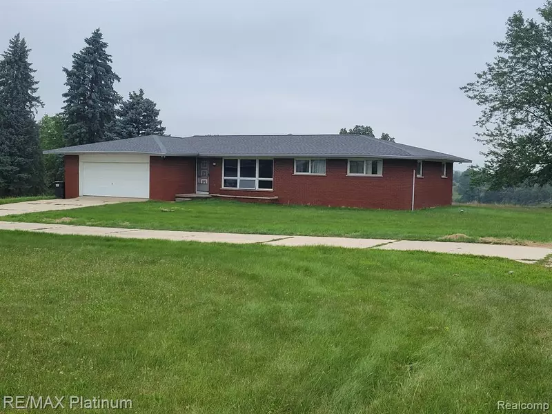 18100 HERMAN Road, Manchester, MI 48158 8653