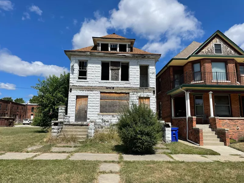 223-227 E EUCLID Street, Detroit, MI 48202 2260