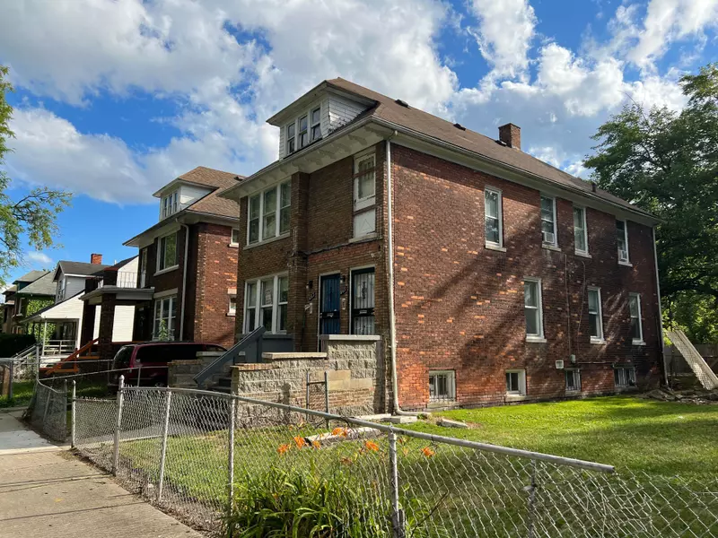 667 MANISTIQUE Street, Detroit, MI 48215 2964