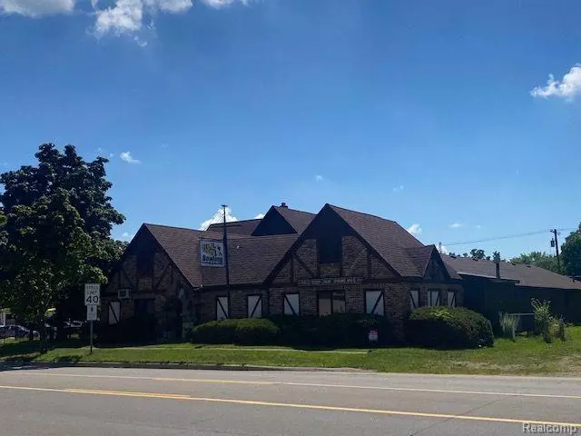 957 HURON, Vassar, MI 48768