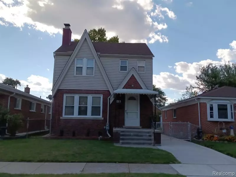 4040 LONGTIN Avenue, Lincoln Park, MI 48146 3764