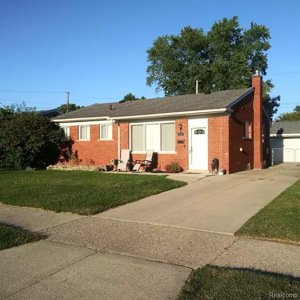 723 RAHN Street, Westland, MI 48186 4825