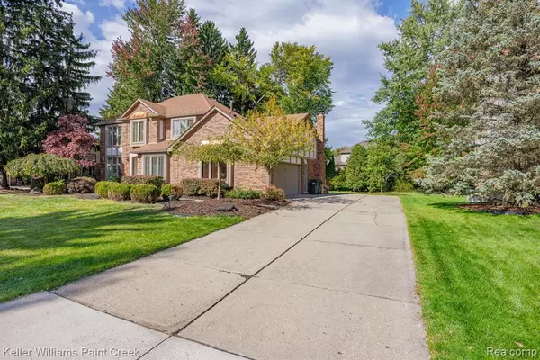 Rochester Hills, MI 48309 1077,3142 BRANDON COURT