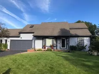 3222 GREEN OAK Drive, Commerce Twp, MI 48390 1612