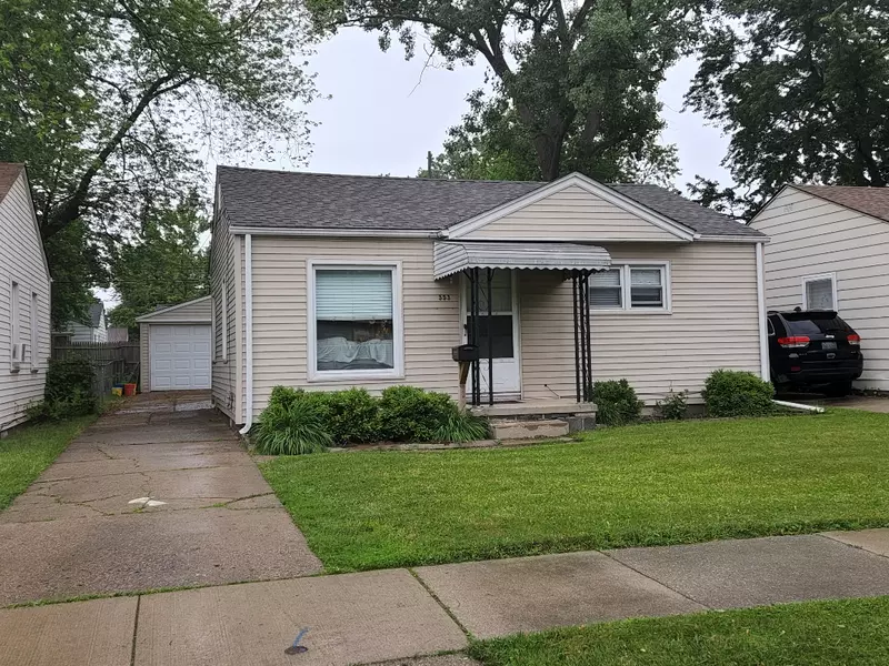 553 E DALLAS Avenue, Madison Heights, MI 48071 4308