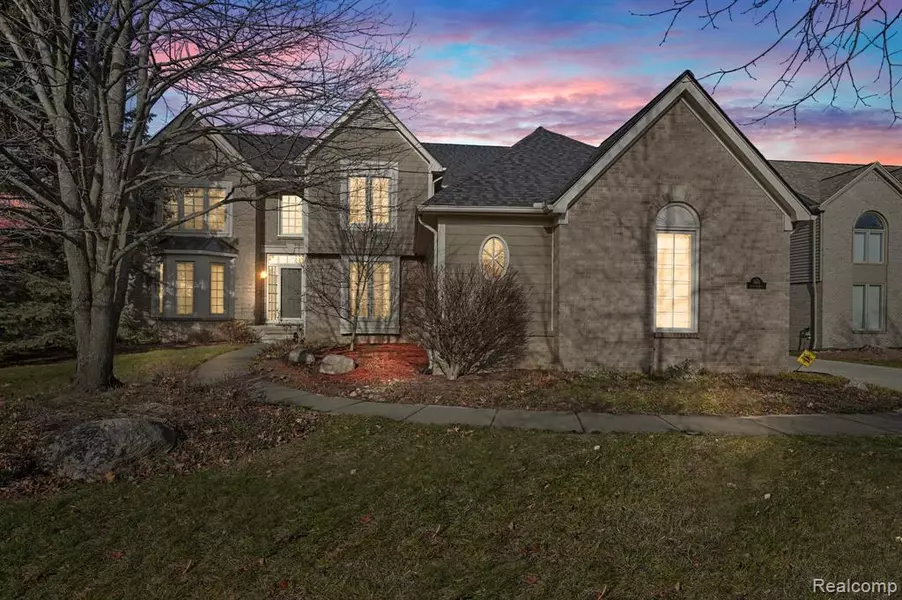 3616 Aynsley Drive, Rochester Hills, MI 48306 3782